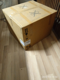 Новий духовий шкаф Ariston mpk103xhas
