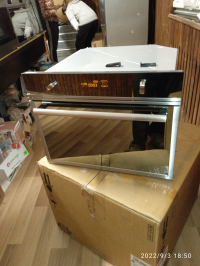 Новий духовий шкаф Ariston mpk103xhas