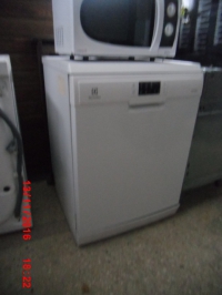Посудомийка Electrolux ESF6550ro