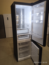 Холодильник Elektrolux LNT 7 ME34K1