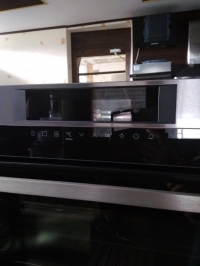 Новий духовий шкаф Aeg bpk642120m