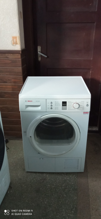 Сушилка для білизни Bosch WTE 86305