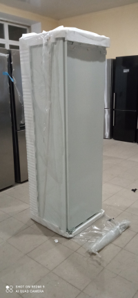 Новий холодильник до забудови Elektrolux IK 30265AL