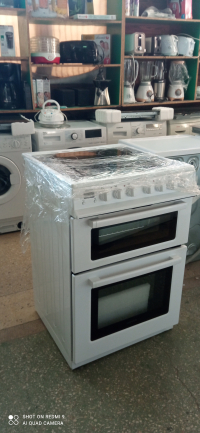 Нова керамічна плитка з електродуховкою Elektra TCR60 W