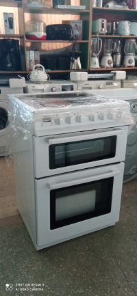 Нова керамічна плитка з електродуховкою Elektra TCR60 W