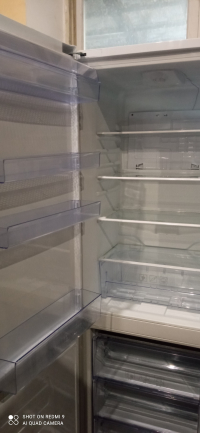 Холодильник Beko RCSA 330K WN